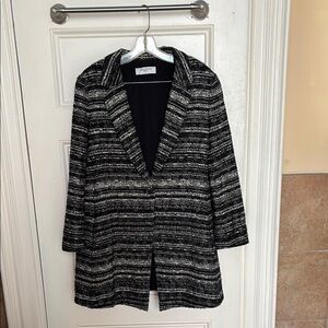 MM Lafleur Boucle Textured Tweed Jacket. Black and Cream, XL